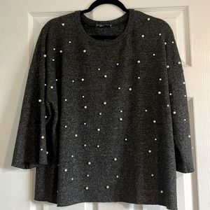 Zara- Sz Large, bought in Paris, grey light knit sweater, pearl beads on front